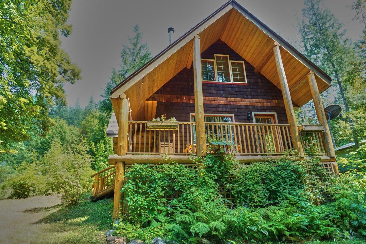 Wedgwood Manor And Glamping Retreat Hotel Crawford Bay Ngoại thất bức ảnh