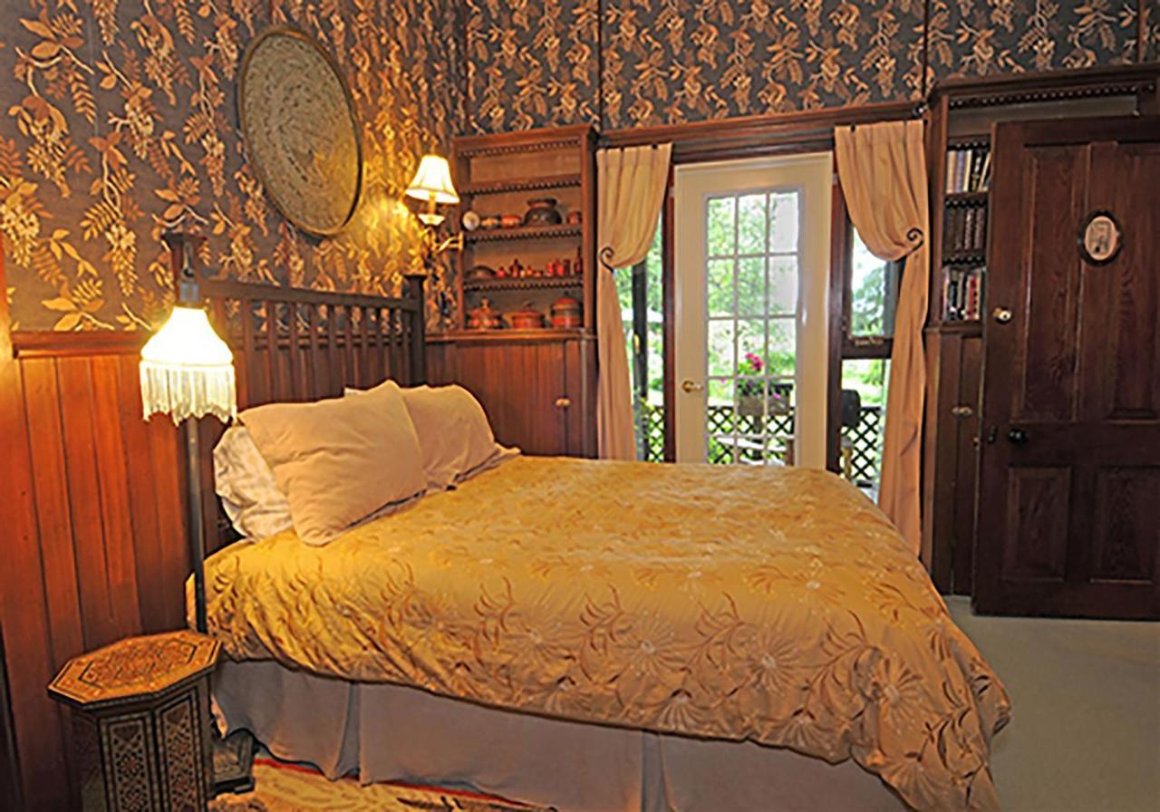 Wedgwood Manor And Glamping Retreat Hotel Crawford Bay Ngoại thất bức ảnh